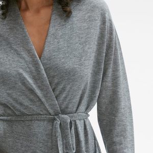 Mm LaFleur Cashmere Robe - Toast